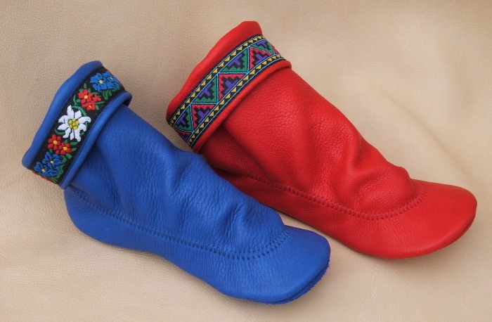 (image for) Women’s Deerskin Moccasin Teepee Crepe Sole Boots